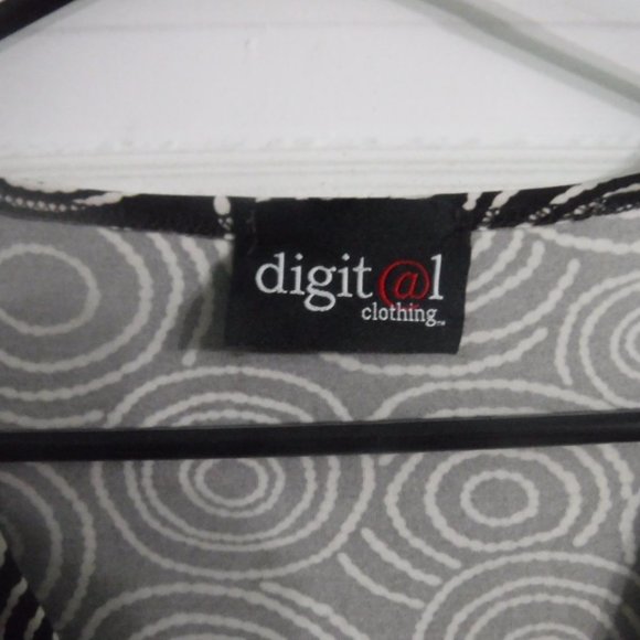 Tank Top - Brown with Concentric Circles - Belt detailing - Picture 3 of 3